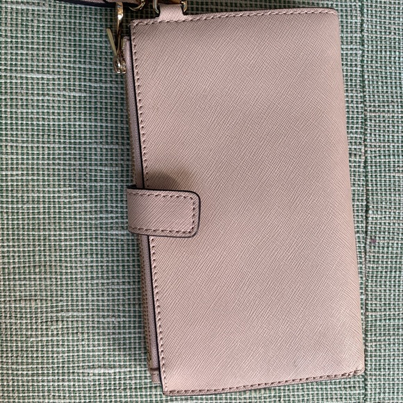 Original Michael kors wristlet with space for mobile phone - Picture 2 of 4